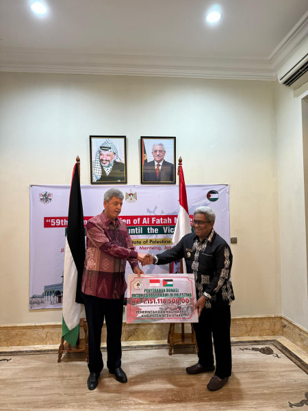 Masyarakat Aceh Utara Bantu Penderitaan Rakyat Palestina PJ. Bupati  Serahkan Sumbangan Rp 1,15 M Melalui Dubes Palestina
