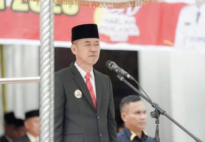 Bertindak Inspektur Upacara Peringatan Hari Lahir Pancasila, Bupati Rohil Sampaikan Amanat Presiden RI