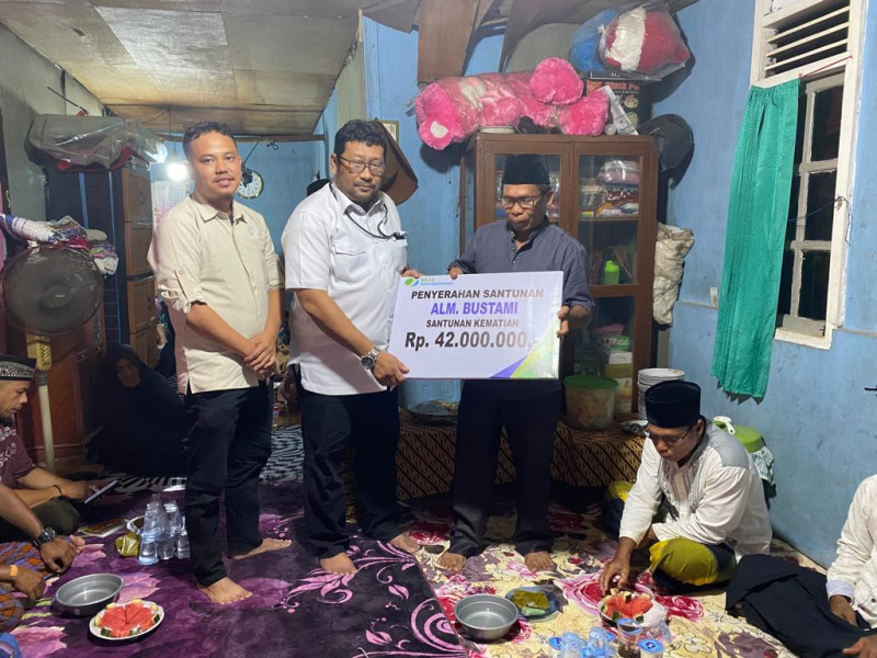 BPJS Ketenagakerjaan Cabang Rengat Salurkan Santunan JKM untuk Ahli Waris Member Toko Wijaya