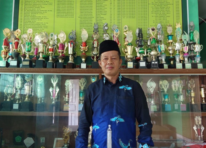 Bangun Generasi Berakhlak Mulia, MTsN 1 Inhu Selenggarakan Seminar Pola Asuh Positif