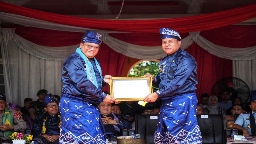 Ribuan Masyarakat Padati Limuno, 575 Juta Hadiah Pacu Jalur Dari Pemprov