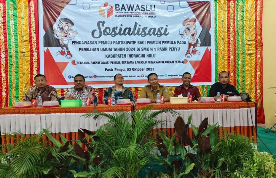 Sosialisasi Partisipatif Pemilih Pemula, Bawaslu Inhu Hadirkan Pokja Kepemiluan JMSI Riau