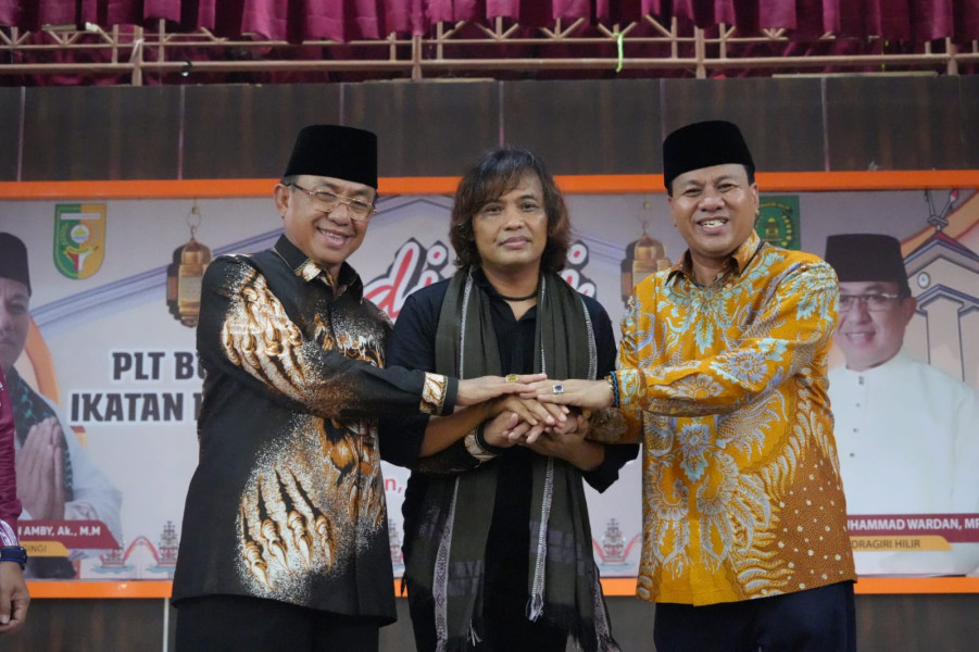 Hadiri Silaturahmi Dengan IKKS Inhil Bupati Wardan Sebut Warga Kuansing Berkontribusi Besar Tingkatkan SDM Inhil