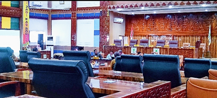 Bapemperda DPRD Rapat Bersama OPD Terkait Usulan Propemperda