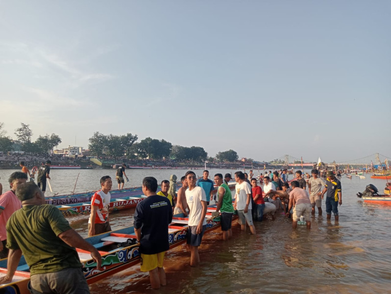 Jalur Pena Kuansing  Yang Dipacukan Wartawan DiKuansing Optimis Masuk Putaran Ke Dua Berhadapan  Jalur Sembilu  Tolang