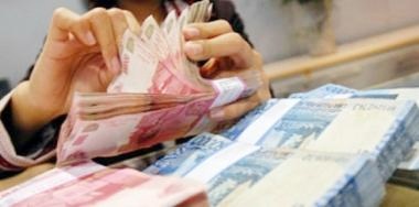 Di Duga Dana BLT Reguler Habis Kades Desa Sungai Alah Kabur Dan Tidak Bertangungjawab.