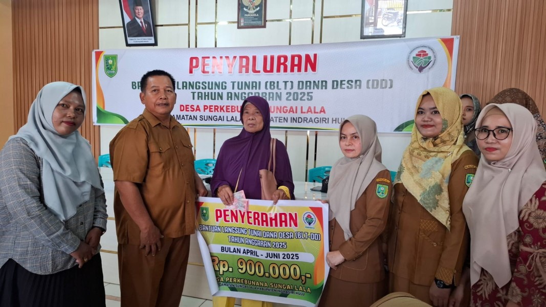 Pemdes Perkebunan Sungai Lala Salurkan BLT Dana Desa untuk 36 KPM