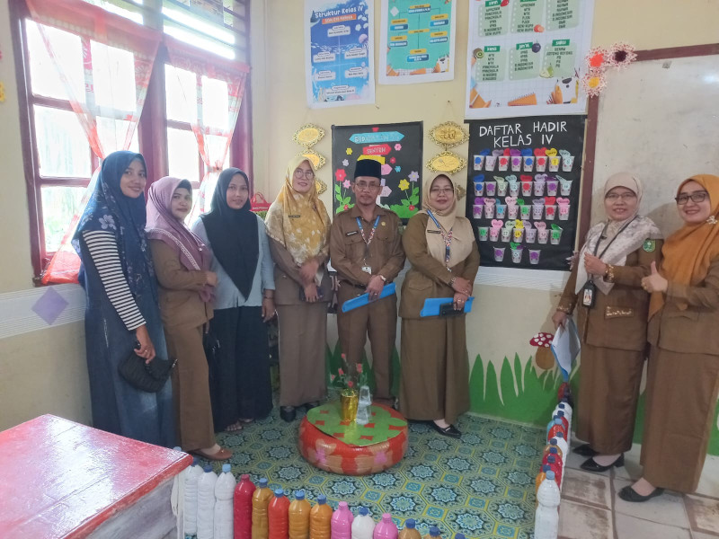 Lomba Kebersihan Kelas SDN 016 Kelesa Dilakukan Penilaian