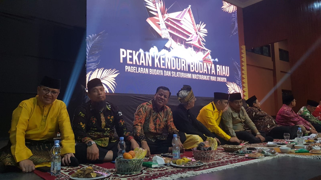 Hadiri Pekan Kenduri Budaya Riau Di Jakarta Suhardiman Budaya Kuansing Siap Mendunia