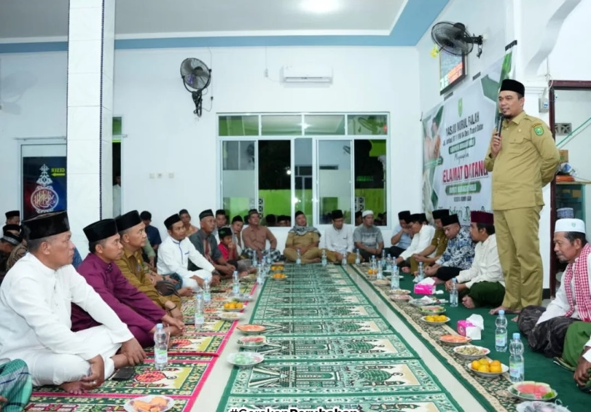 Malam Ke-11 Bupati dan Wabup Inhu Safari Ramadhan di Desa Tanah Datar
