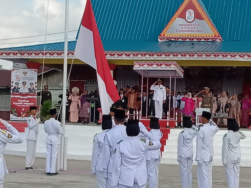 Hut RI di kecamatan Kateman Sukses