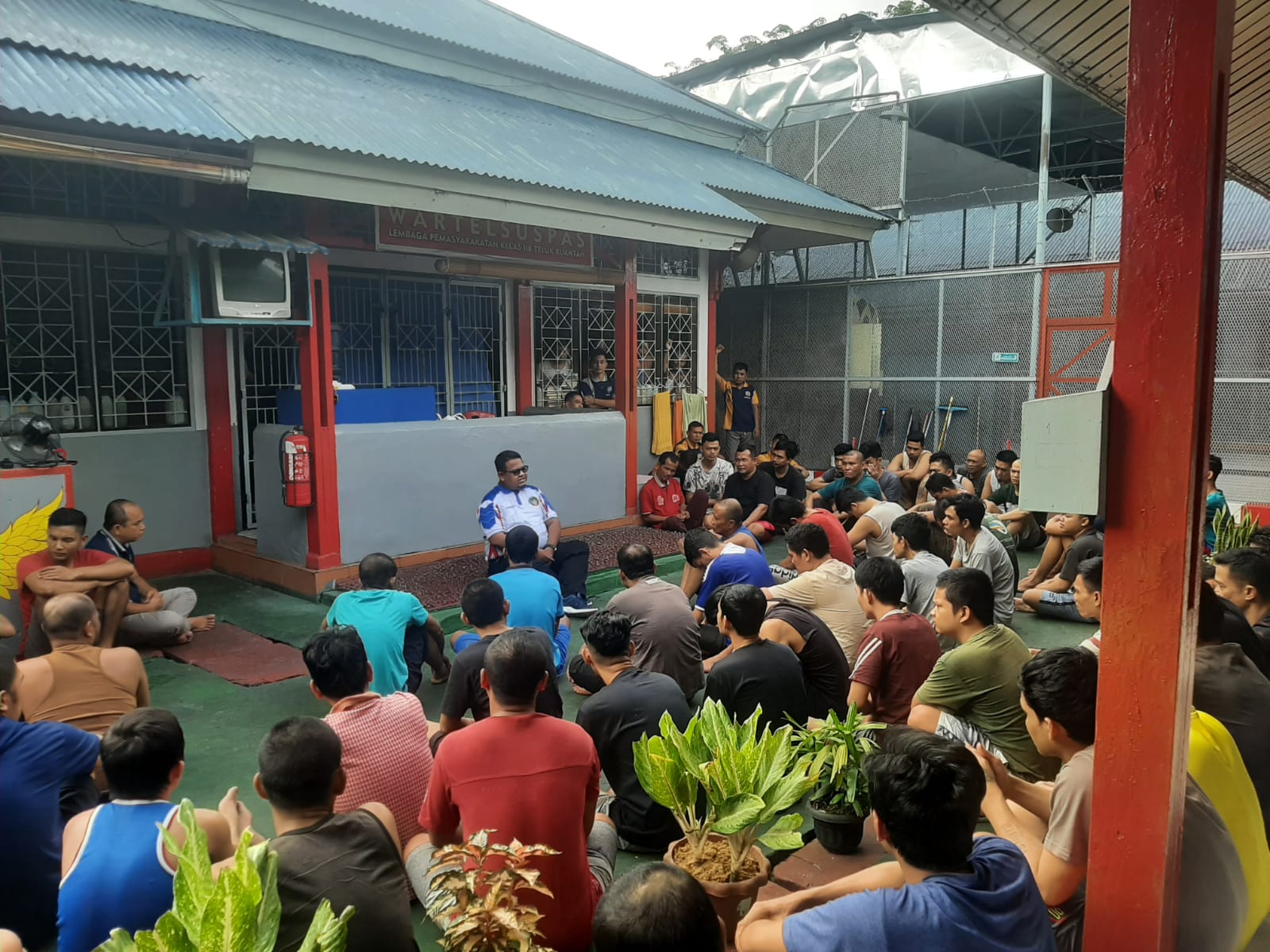 Kepala Kesatuan Pengamanan Lapas Teluk Kuantan terapkan Pendekatan Humanis terhadap WBP