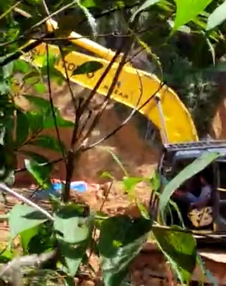 Mantan Anggota DPRD Kuansing  Andi Nurbai Minta Kapolsek Hulu Kuantan  Tangkap 1 Unit Alat Berat Dugaan Aktifitas PETI