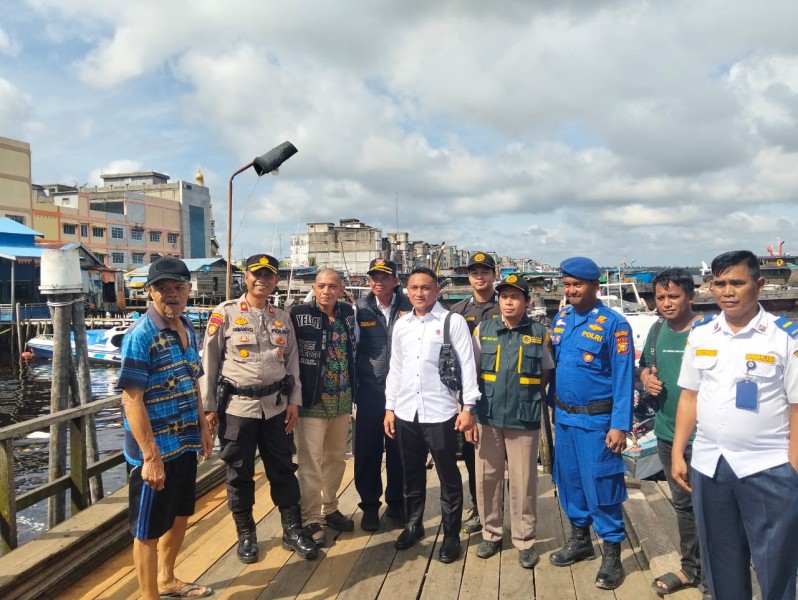 Kapolsek Kateman Pantau Pos Pelayanan dan Armada Angkutan Perairan dalam Operasi Ketupat Lancang Kuning 2025