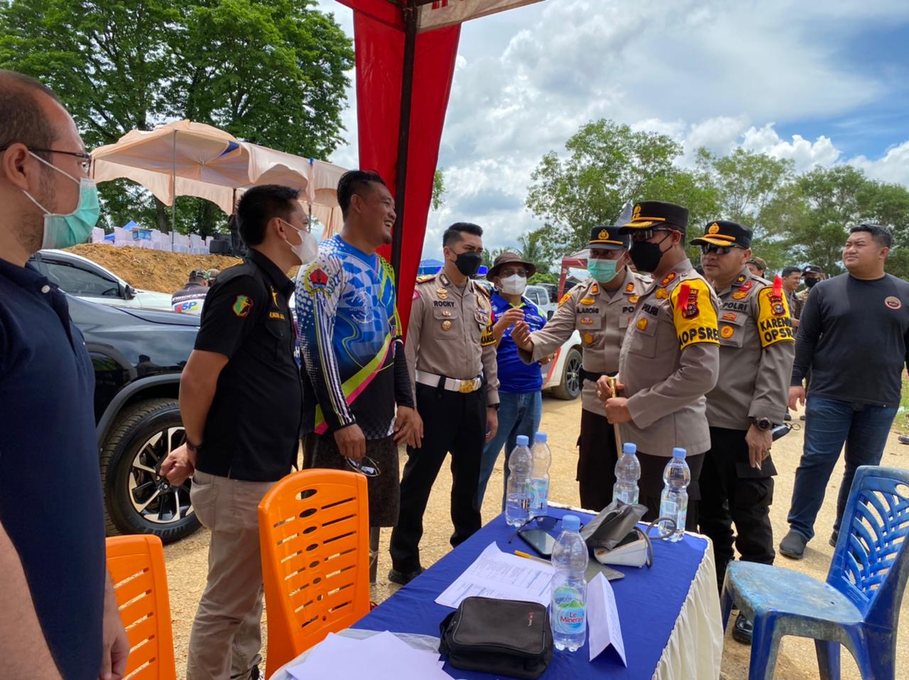 Lebaran Kedua, Polres Inhu Tempatkan Personel di Titik Keramaian Masyarakat