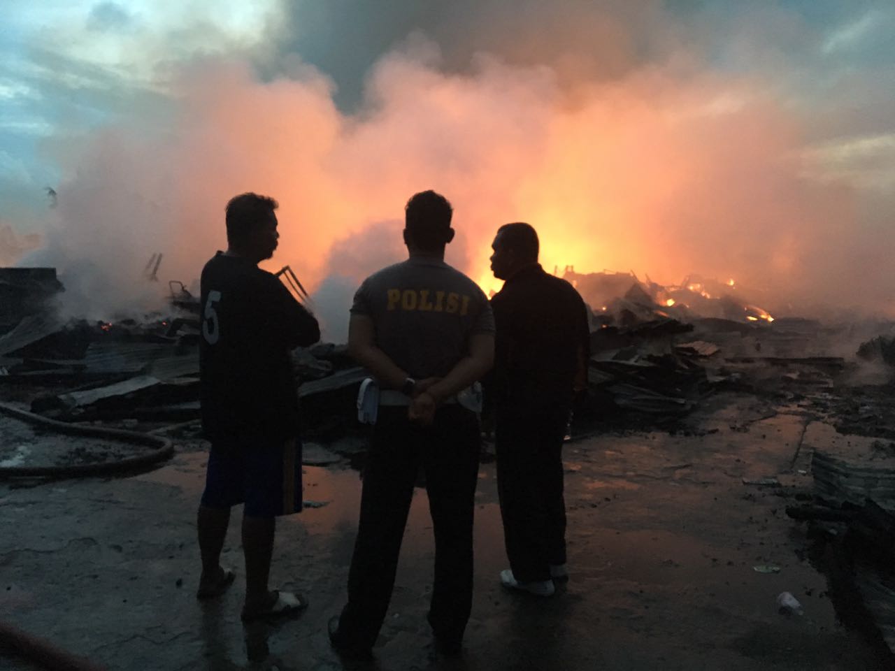 Kebakaran di Pasar Pulau Sambu, 113 Unit Kios Jadi Abu dan Kerugian Capai Miliyaran Rupiah