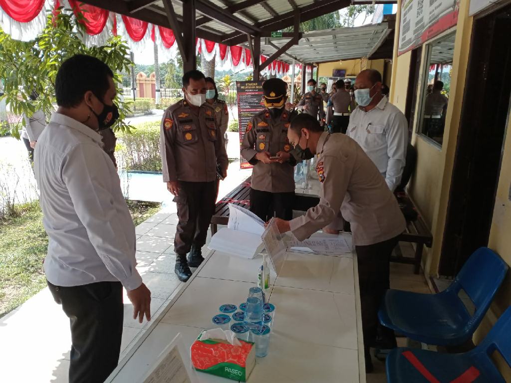 Tim RBP dan Itwasda Polda Riau Lakukan Penilaian dan Evaluasi Zona Integritas di Polres Siak 