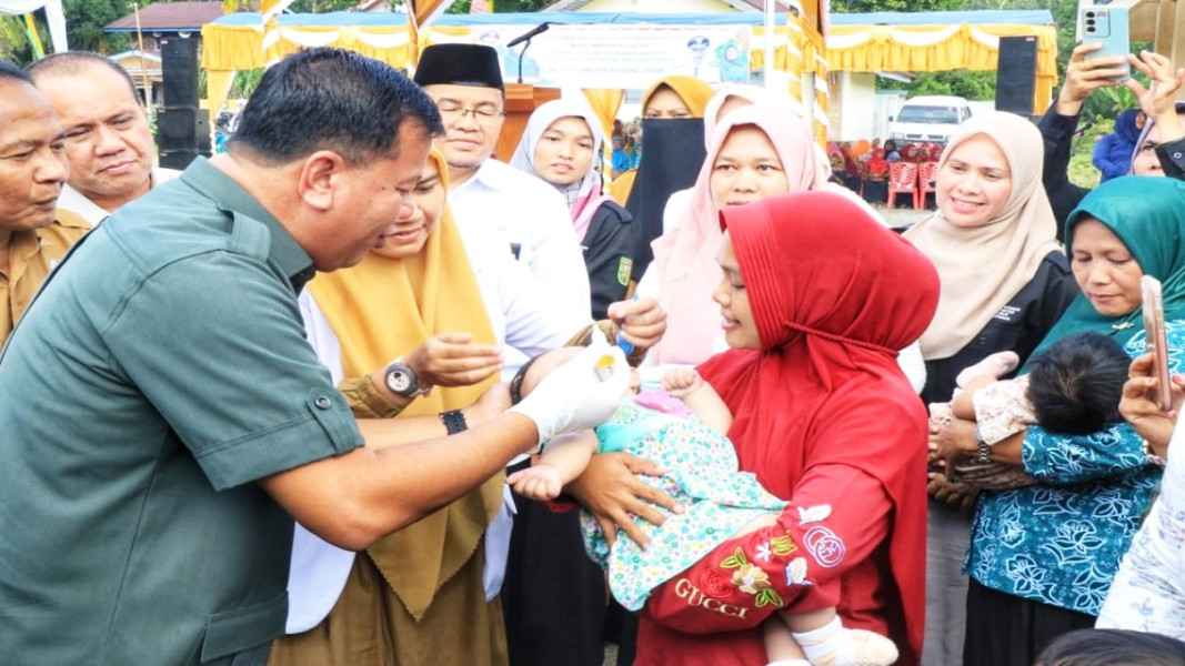 Hadiri Pekan Imunisasi Nasional Polio, Bupati Tegaskan Nakes Untuk Turlap Dan Home Care