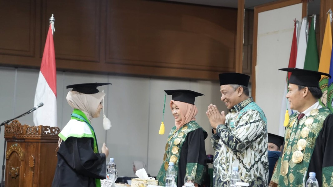 834 Mahasiswa Resmi Sandang Gelar Akademik di Wisuda XXIII