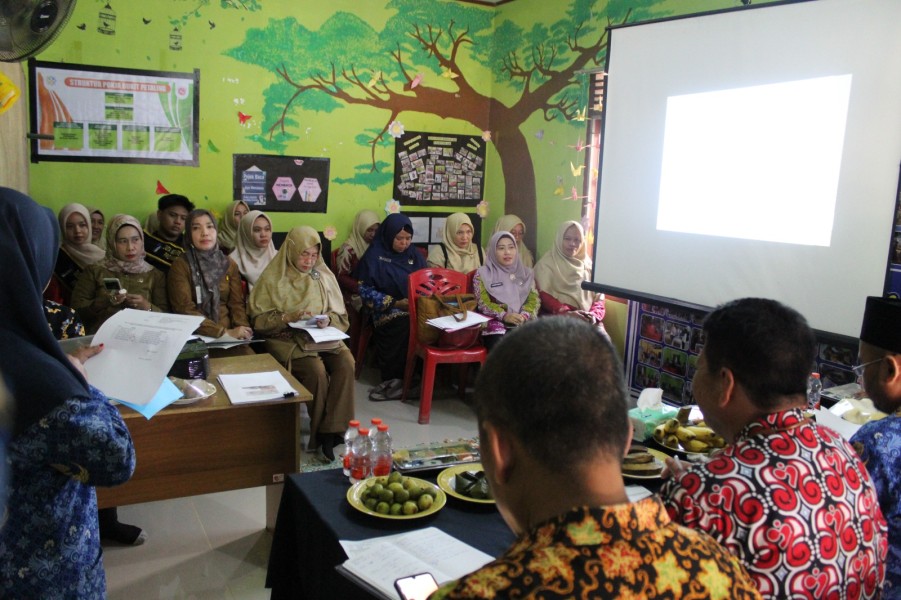 Inhu Cetak Prestasi, Kampung KB Bukit Petaling Terbaik I di Lomba Tingkat Propinsi