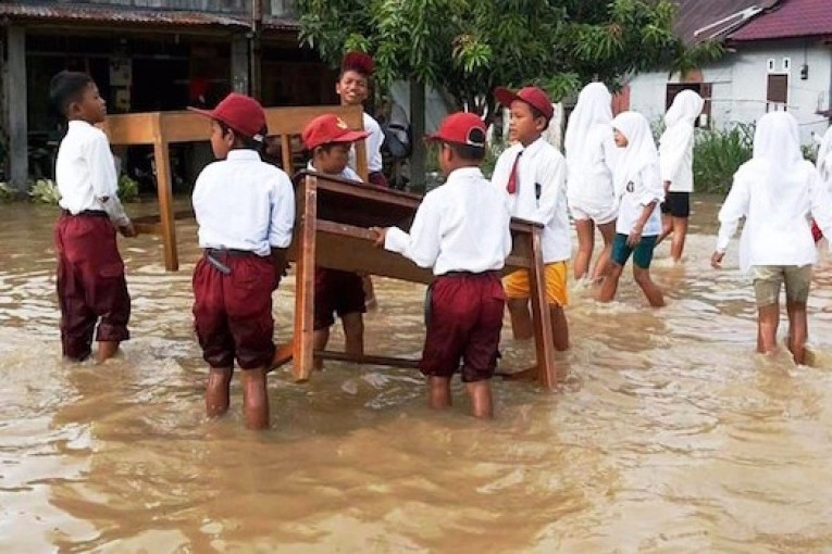 Banjir di Kuansing Rendam 33 Sekolah, Aktivitas Kegiatan Belajar Terganggu