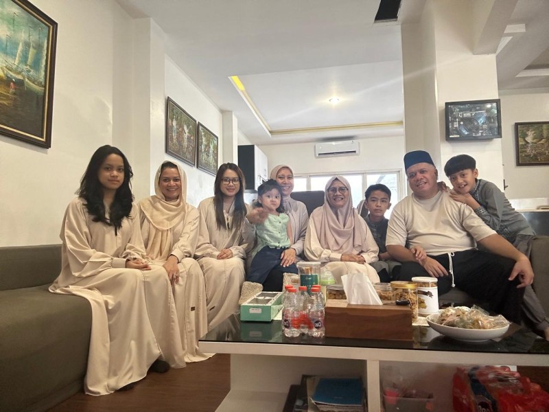 Mantan Bupati Inhu Yopi Arianto Rayakan Lebaran di Yogyakarta dengan Penuh Kebahagiaan dan Makna Spiritual