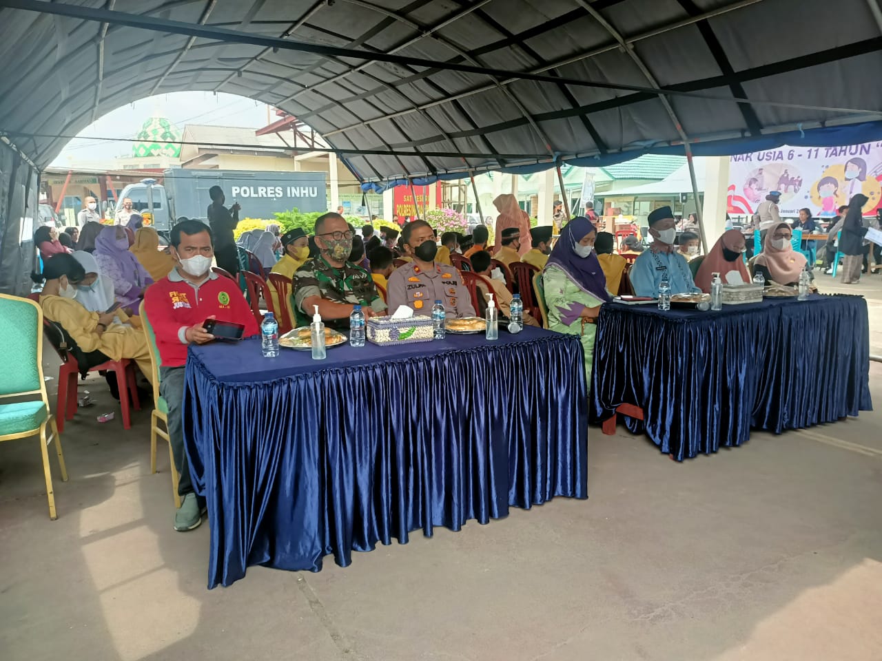 Vidcon Vaksinasi Serentak Indonesia Bersama Kapolri di Polres Inhu Lancar