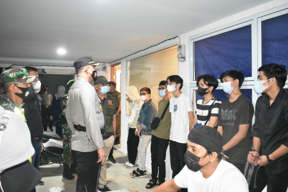Pendisiplinan Prokes di Pekanbaru, Puluhan Pemuda Pemudi Terjaring Operasi Yustisi