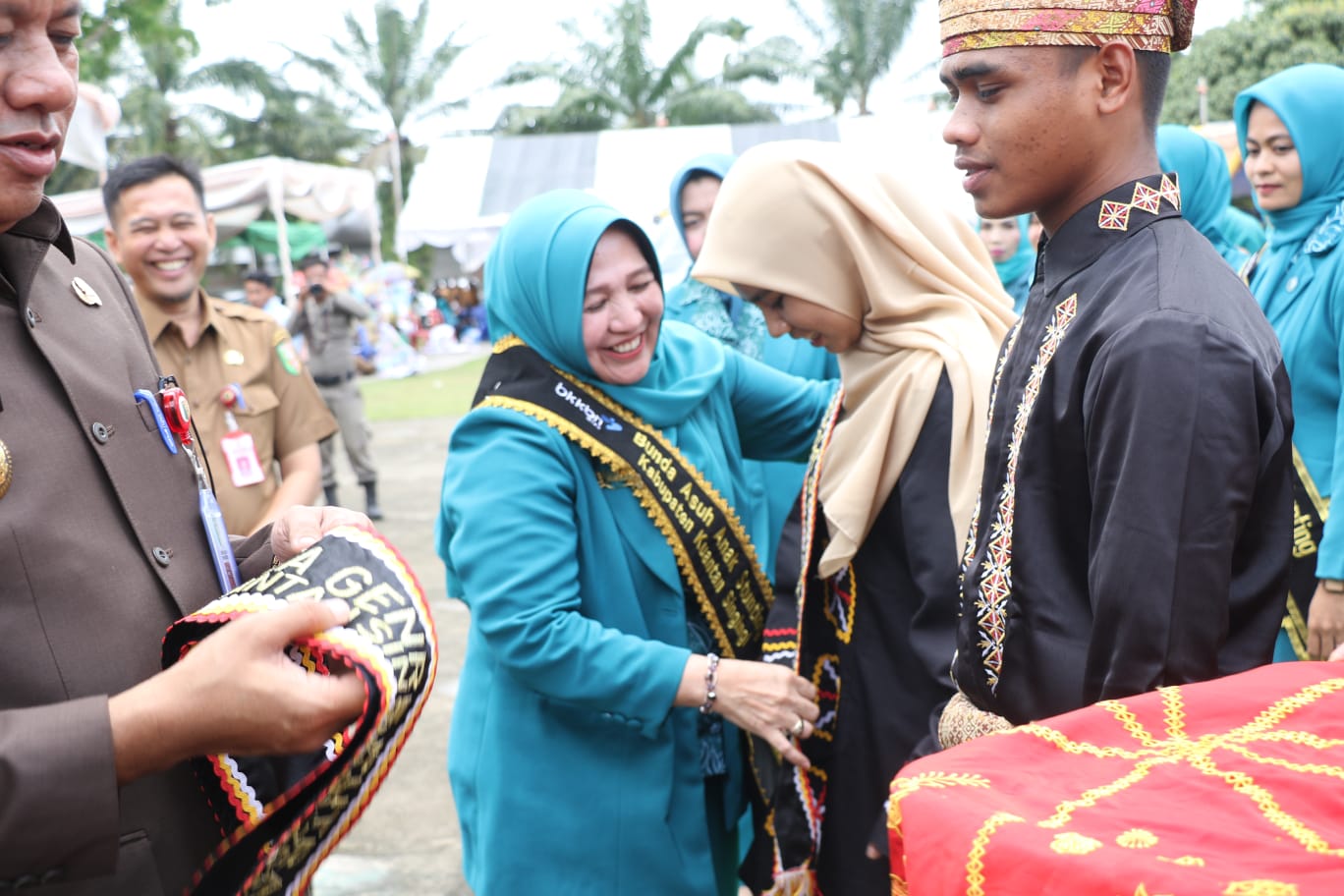 Tekan Angka Stanting Di Kuansing Puluhan Bunda Asuh Di Lantik Plt Bupati