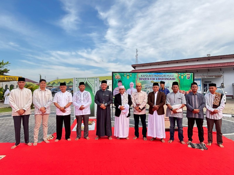 Idul Adha 1447 H, Polres Inhu Gelar Sholat Ied Dan Potong Hewan Qurban Berasal Dari Peternak Ketahanan Pangan Binaan