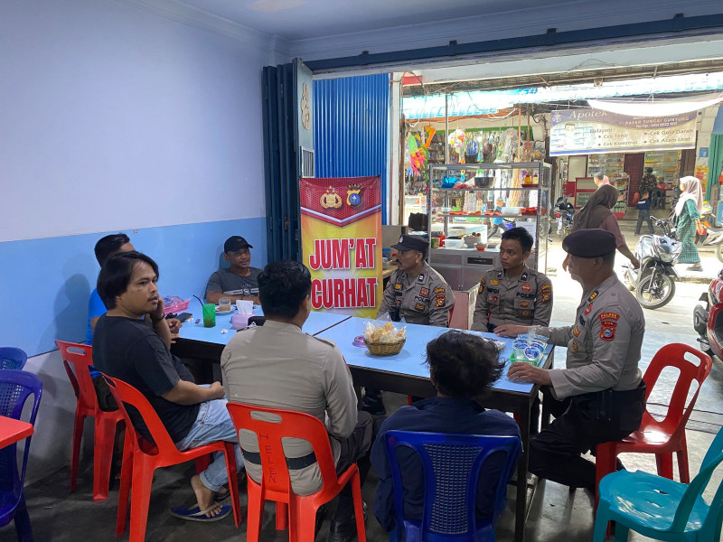 Jaga Sitkamtibmas tetap Kondusif di Kateman, Kapolsek Pimpin Giat Jumat Curhat Polsek Kateman