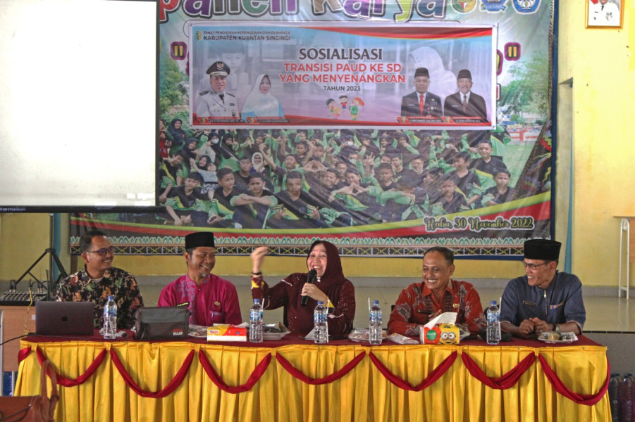 Disdikpora Bersama Bunda PAUD Kuansing Laksanakan Sosialisasi Transisi PAUD ke SD