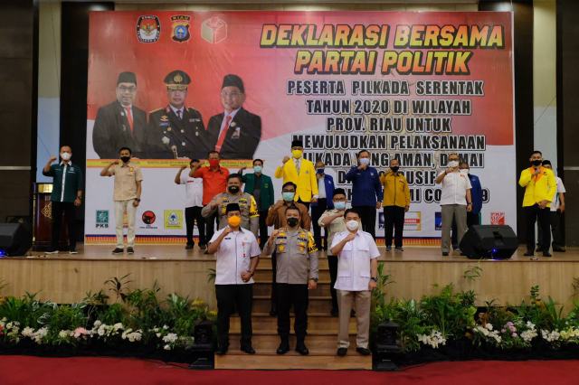 Kapolda Riau Inisiasi Partai Politik Deklarasikan Pilkada Aman dan Damai di Tengah Pandemi COVID-19