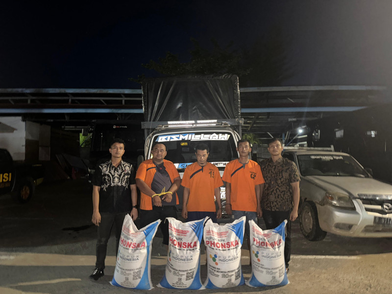 Polres Inhu Ungkap Penyelewengan Pupuk Bersubsidi, Tiga Pelaku Diamankan