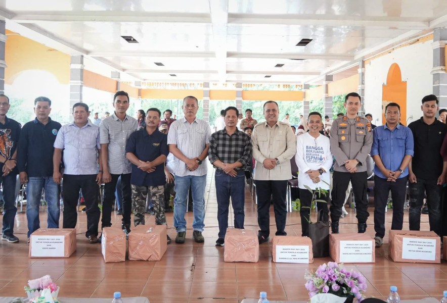 Audensi Antar Serikat Pekerja Dan Pemerintah Daerah Digelar Dipendopo Lapangan Limono Berjalan Tertip Lancar