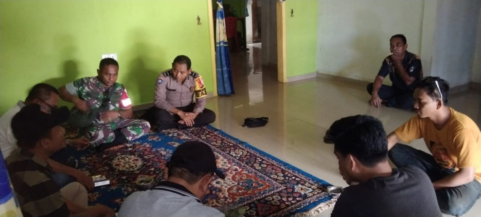 Polsek Kateman Sosialisasi dan Himbau Pemilu Damai Kepada Masyarakat Desa Air Tawar