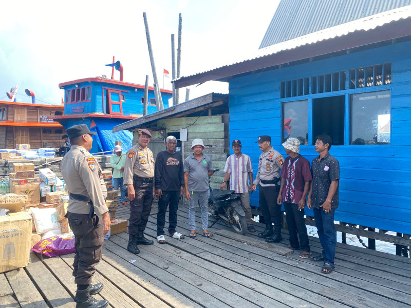 Tekan Angka Kriminal, Kanit Samapta Polsek Kateman AKP JUMRI Tingkatkan Patroli Ke Pasar Sungai Guntung