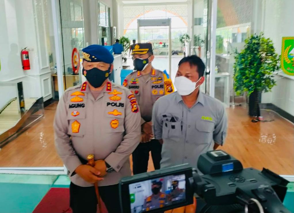 Polda Riau Kembali Temukan Aktifitas Illegal Logging Lewat Pantauan Udara