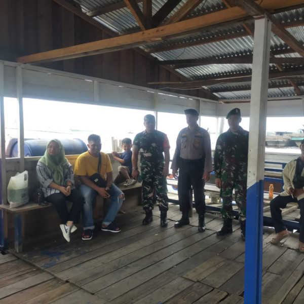 Jaga Sinergitas, Polsek Kateman dan Koramil 06 Kateman Rutin Gelar Patroli Bersama untuk Wujudkan Pilkada Damai