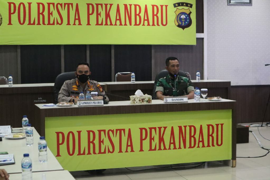 Polresta Pekanbaru Gelar Rapat Penanganan dan Antisipasi Lonjakan Covid-19 