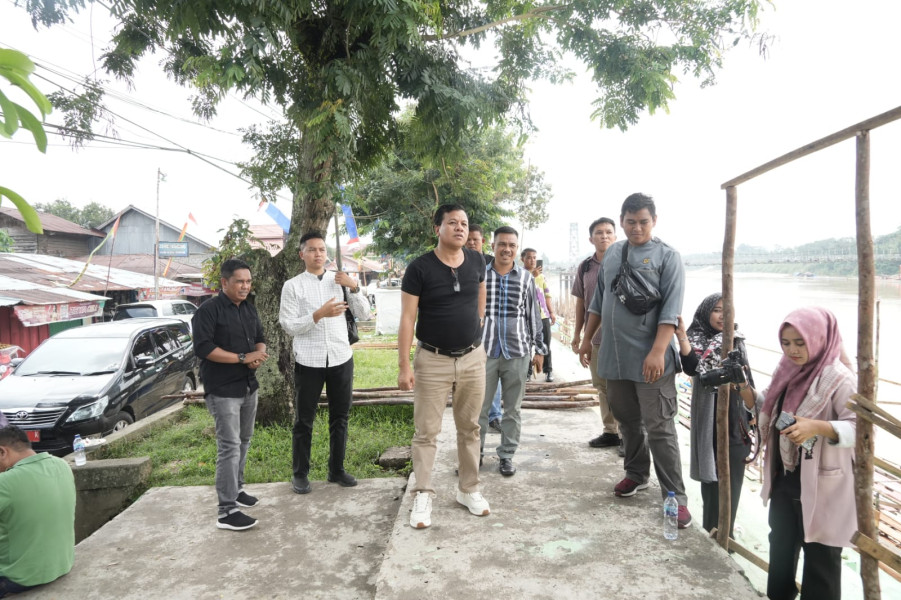 Untuk Kenyamanan Penonton, Bupati Himbau Tribun Penonton Dan Lapak  Jangan Halangi Pengunjung