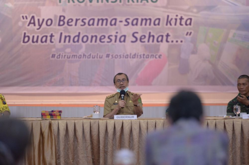 Gubernur Riau Imbau Salat Berjemaah di Masjid Ditiadakan, Termasuk Salat Jumat dan Ceramah