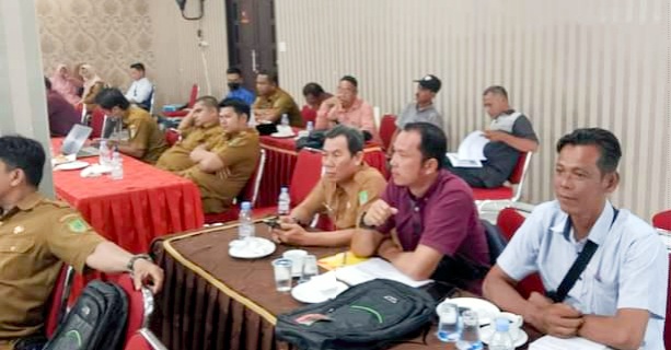 Kontraktor di Rohil Diberi Pemahaman Aturan Jasa Konstruksi