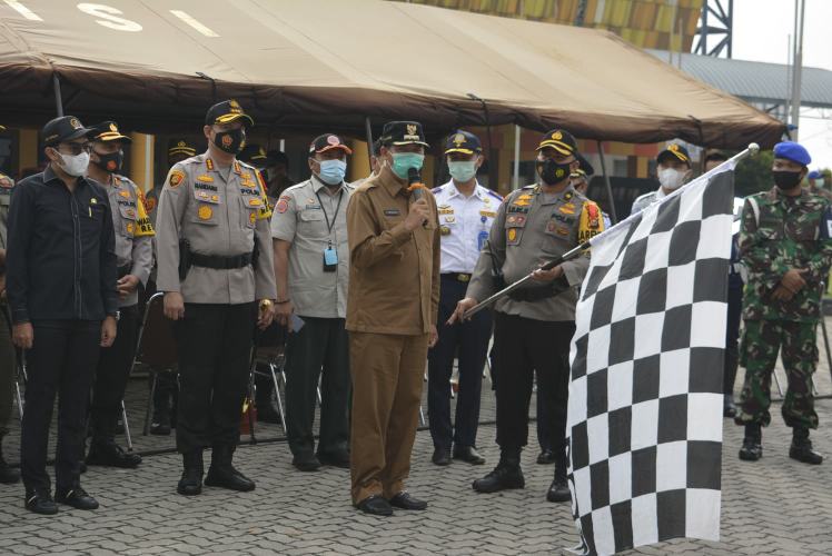 Kapolresta Pekanbaru Hadiri Apel Gelar Pasukan Operasi Lilin Lancang Kuning 2020 