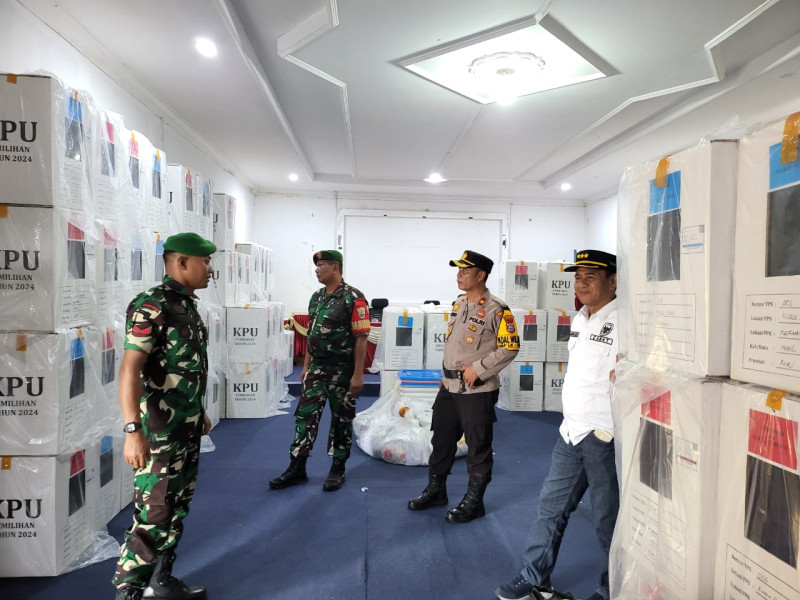 Forkopimcam Kateman Pastikan Keamanan Pasca Pilkada, Lakukan Kontrol Gudang Logistik PPK