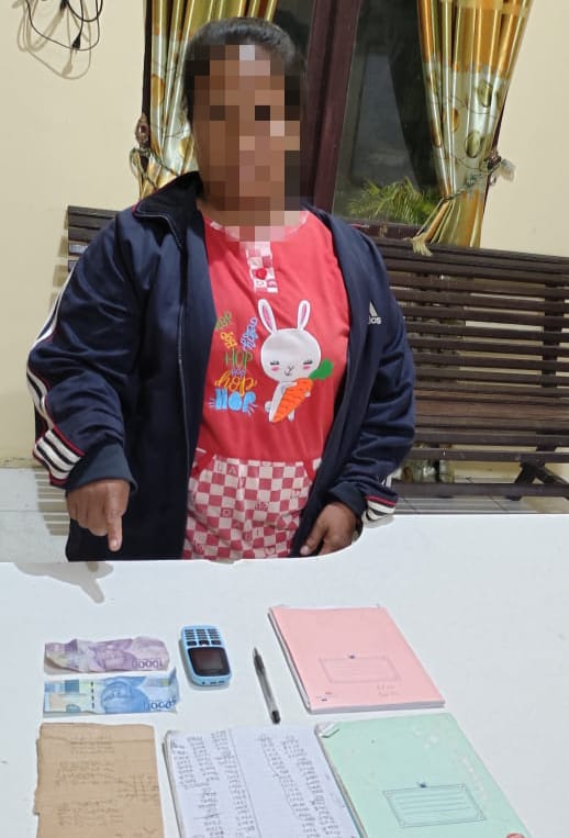 Jual Nomor Judi Togel, IRT di Tapung Hilir Diamankan Polsek Tapung Hilir 