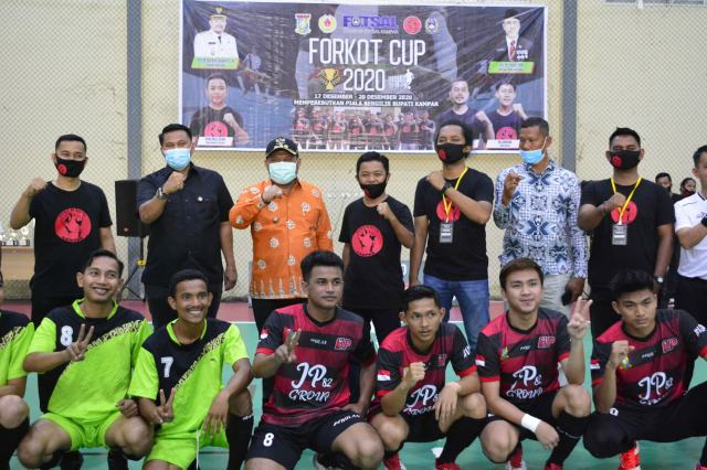 Bupati Kampar Buka Turnamen Futsal se-Provinsi Riau