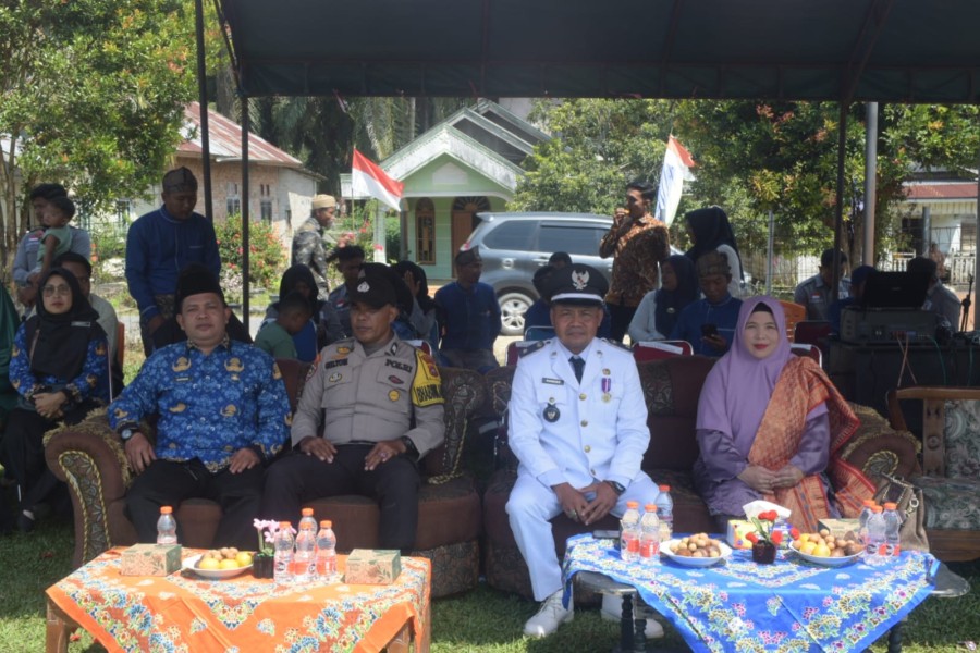 Desa Tanah Datar Gelar Upacara Detik-Detik Proklamasi HUT ke-80 RI