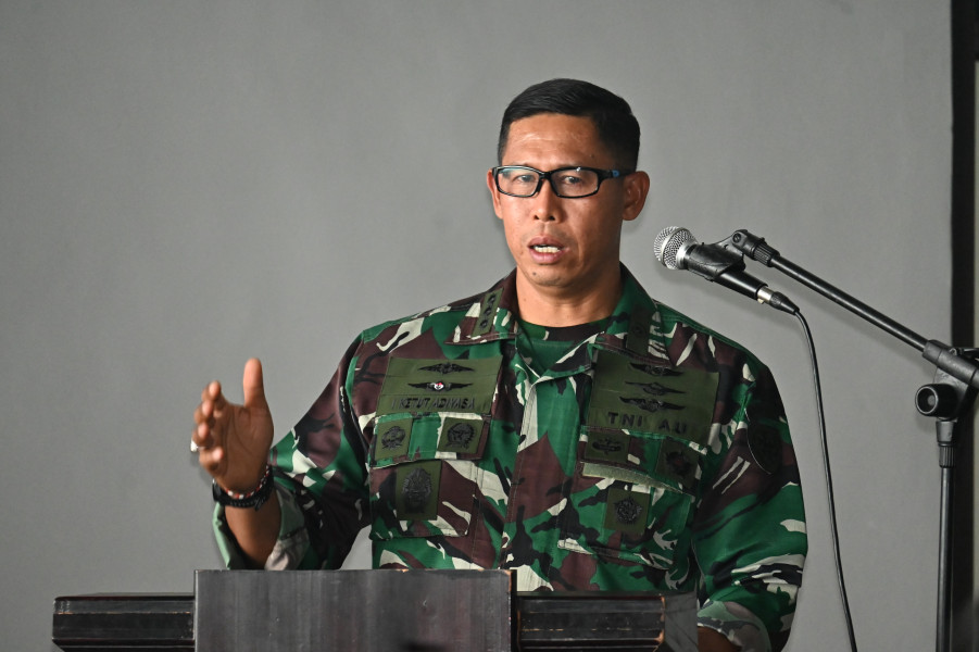 Panglima TNI Tekankan Soliditas dan Sinergi dalam Amanatnya di Lanud Raden Sadjad Natuna