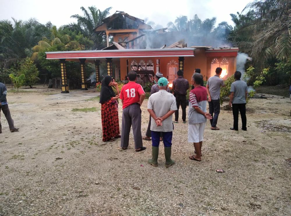 Kebakaran 1 Unit Rumah di Desa Sei Pagar, Tidak Ada Korban Jiwa dan Kerugian Ditaksir Rp300 Juta